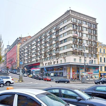 Sauna, Big Jacuzzi , Khreshchatyk Apartments Kiev Exterior foto