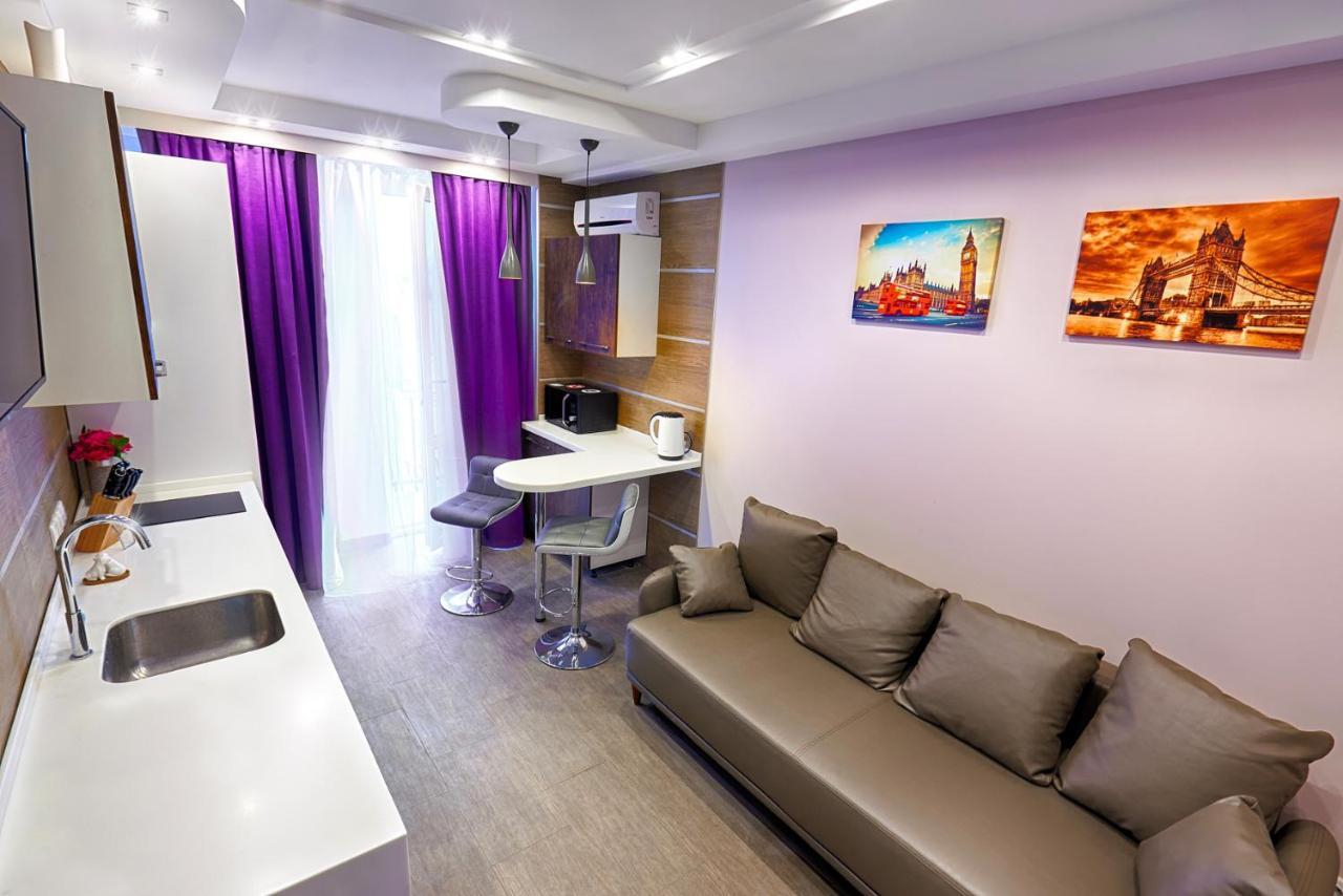 Sauna, Big Jacuzzi , Khreshchatyk Apartments Kiev Exterior foto