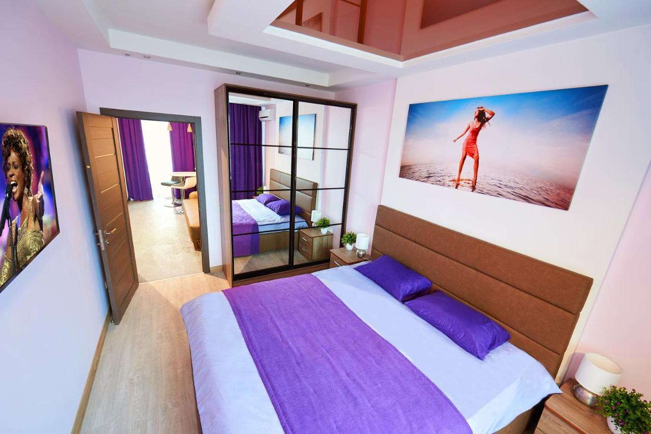 Sauna, Big Jacuzzi , Khreshchatyk Apartments Kiev Exterior foto