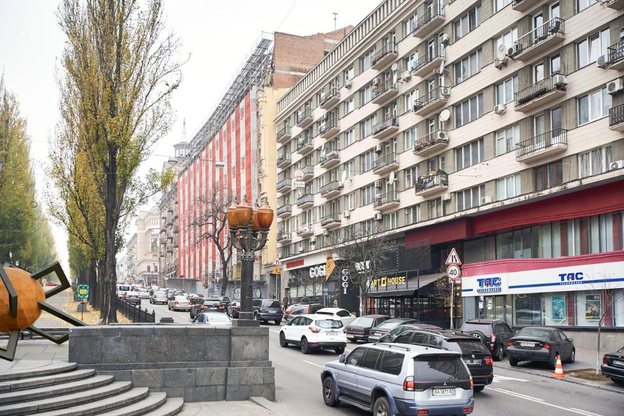 Sauna, Big Jacuzzi , Khreshchatyk Apartments Kiev Exterior foto