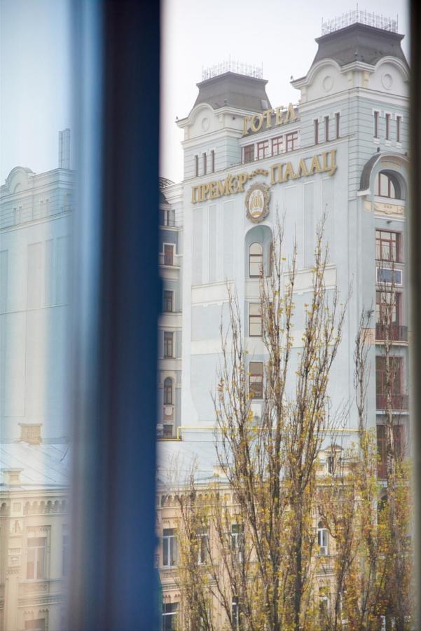 Sauna, Big Jacuzzi , Khreshchatyk Apartments Kiev Exterior foto